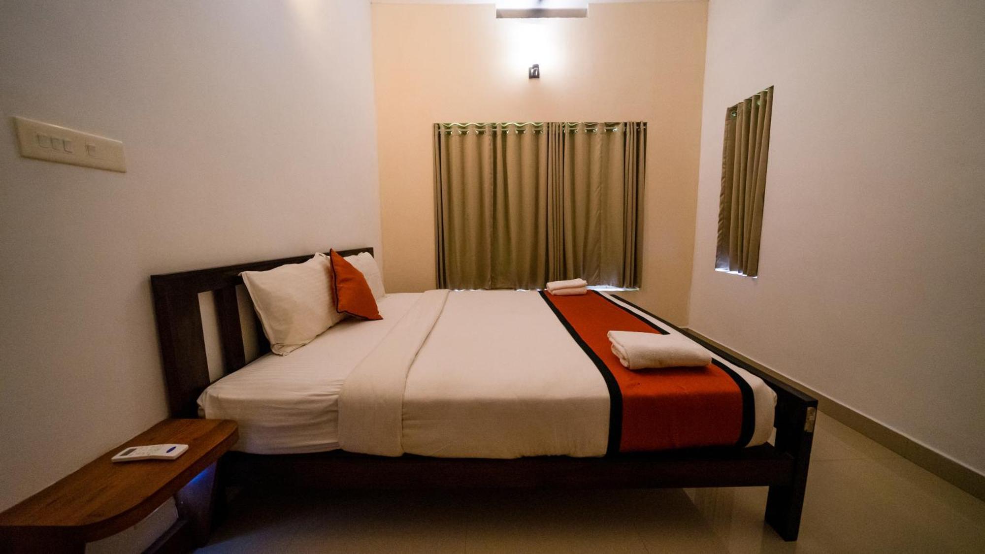 Vythiri Holiday Resort, Wayanad מראה חיצוני תמונה