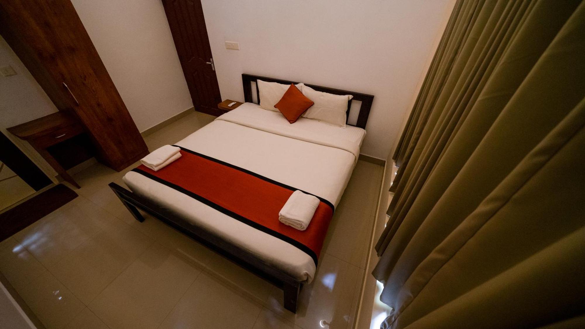 Vythiri Holiday Resort, Wayanad מראה חיצוני תמונה