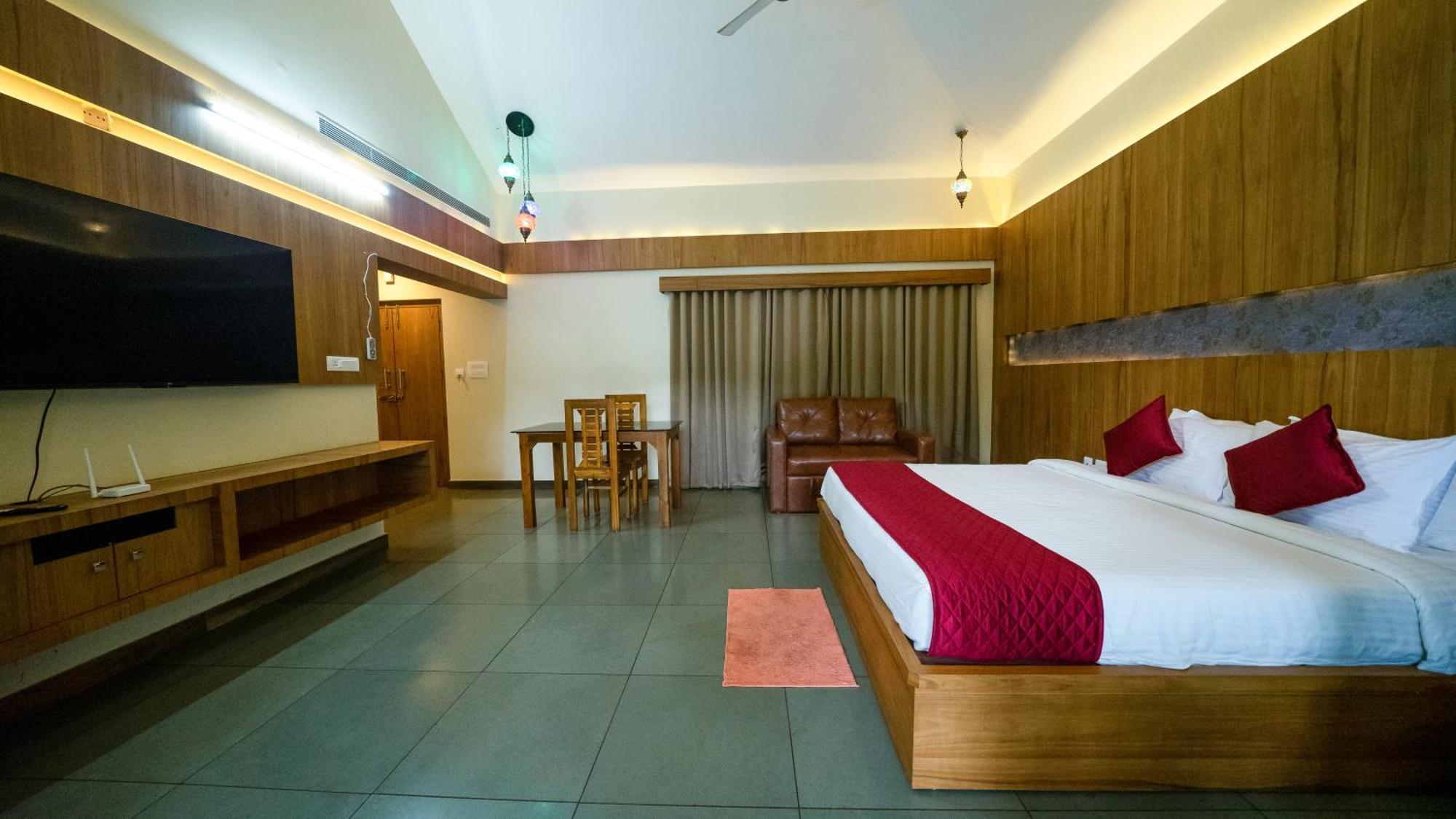 Vythiri Holiday Resort, Wayanad מראה חיצוני תמונה