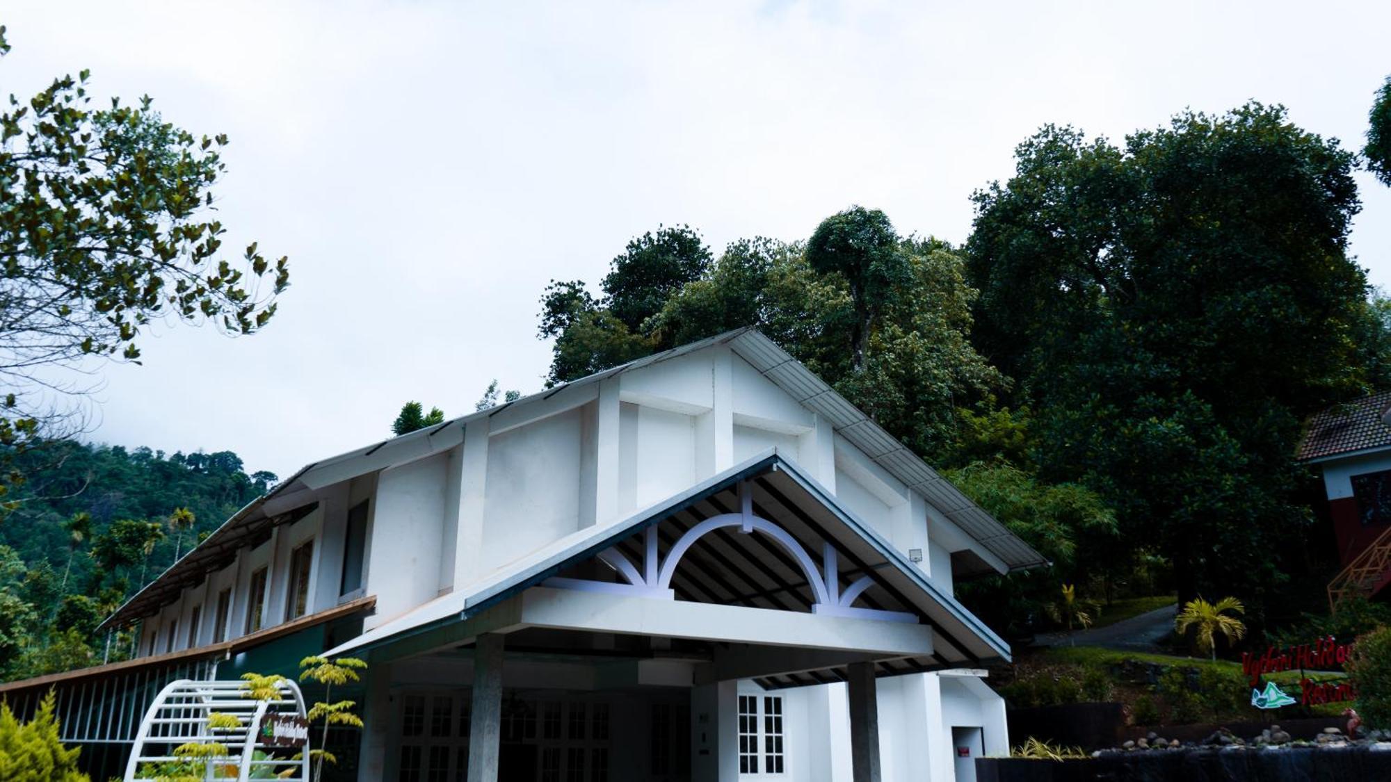 Vythiri Holiday Resort, Wayanad מראה חיצוני תמונה