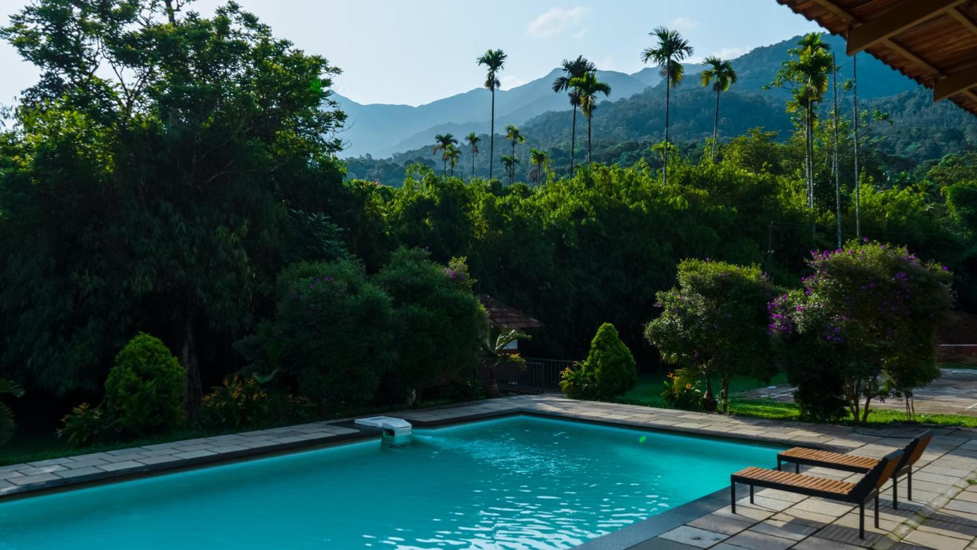 Vythiri Holiday Resort, Wayanad מראה חיצוני תמונה