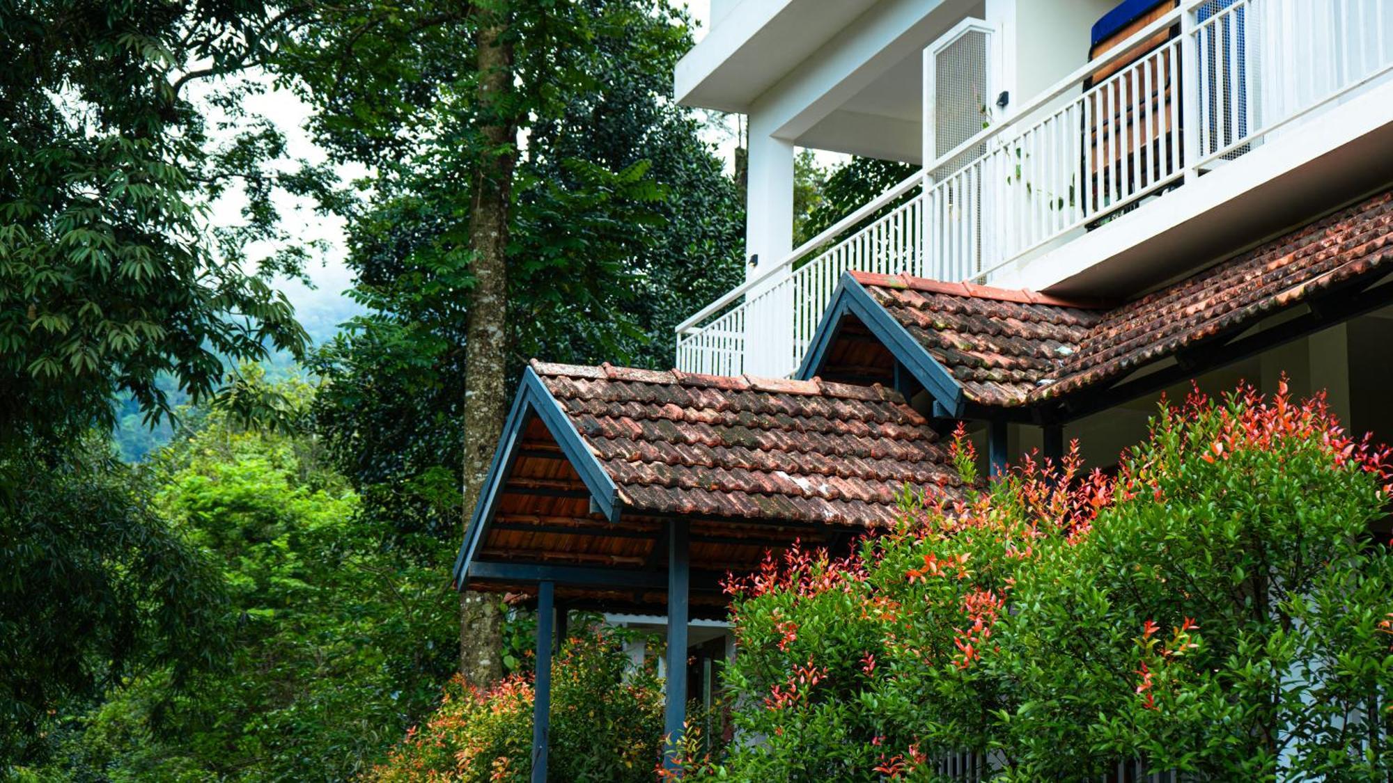 Vythiri Holiday Resort, Wayanad מראה חיצוני תמונה